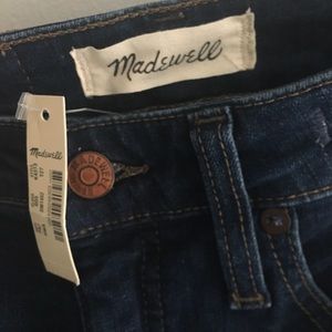 Madewell skinny curvy high rise jeans Hayes wash